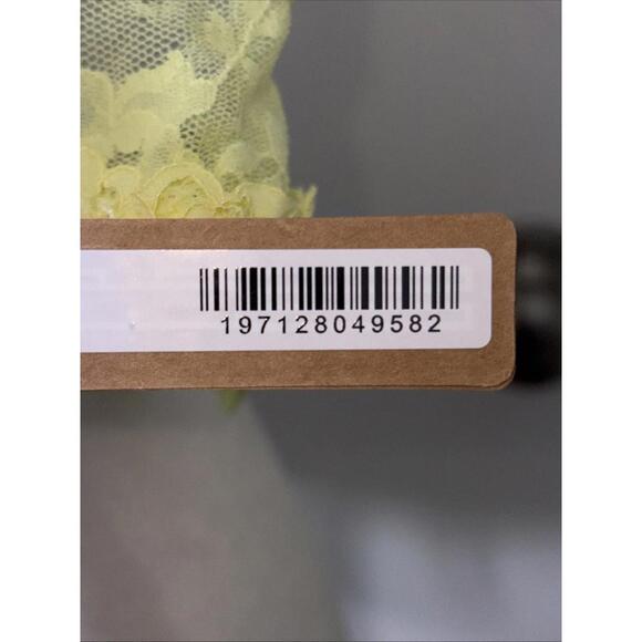 NEW Skims Stretch Lace Unlined Scoop Bra Lemonade DDD NWT - Picture 6 of 8